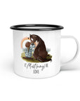 Emaille-Tasse "It Must(ang) be love"