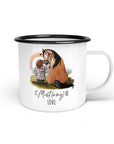 Emaille-Tasse "It Must(ang) be love"