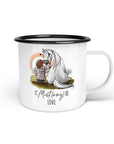 Emaille-Tasse "It Must(ang) be love"