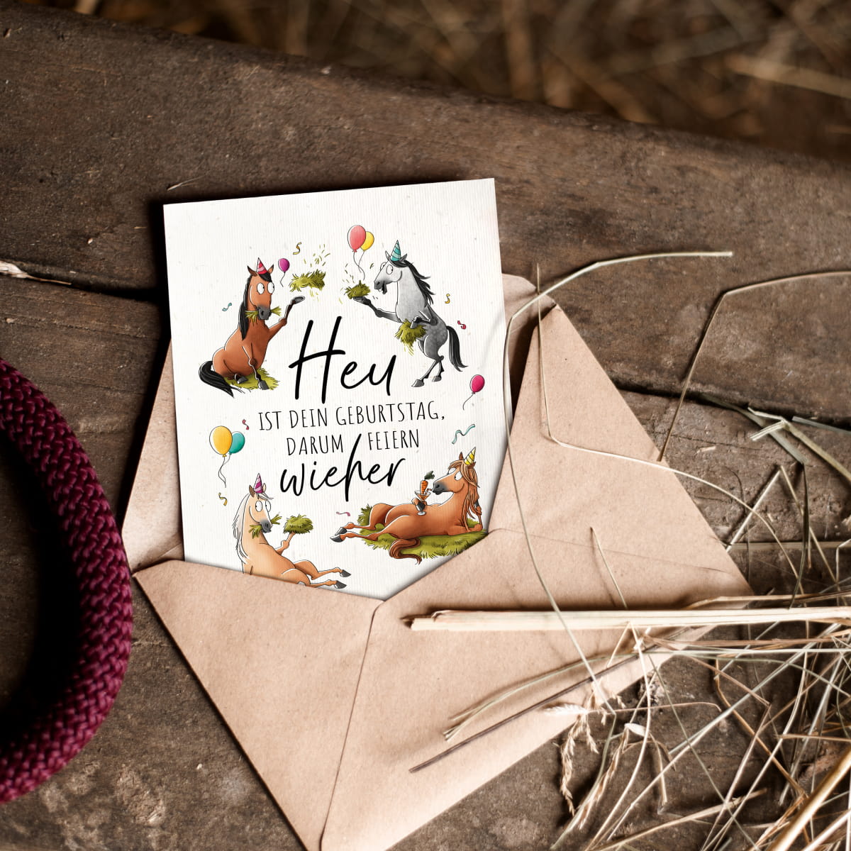 Strohpapier-Postkarte "Heu ist dein Geburtstag"